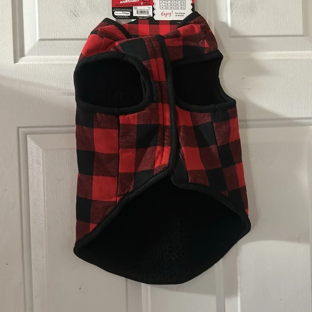 WOOF BUFFALO CHECK PET JACKET: RED/BLACK: NEW WITH TAGS: SIZE LARGE